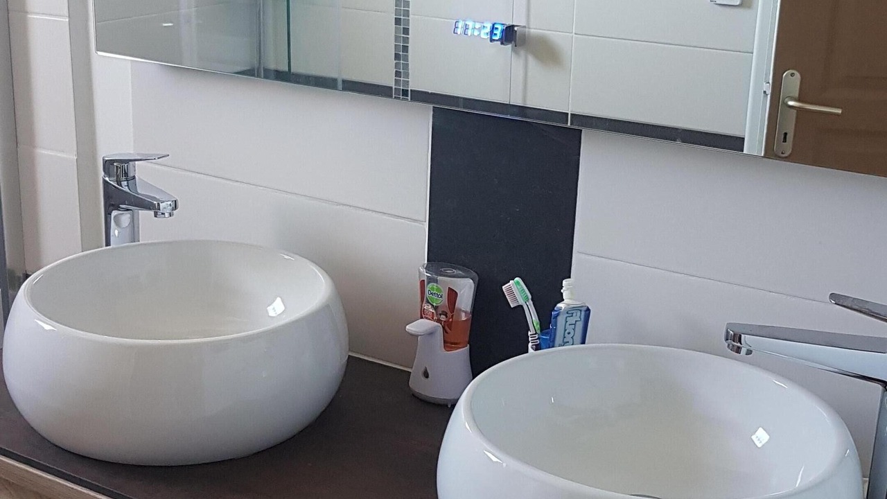 Photo of Bathroom in Limoux