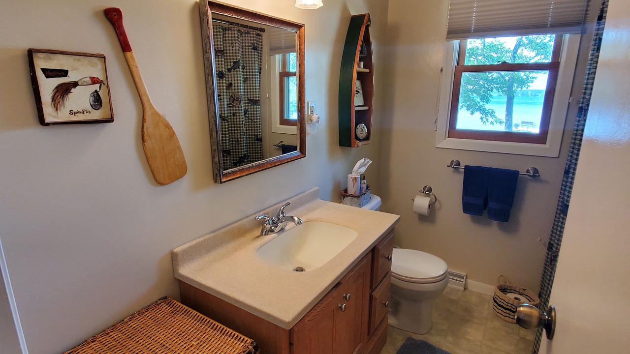 Photo of Bathroom in Emily