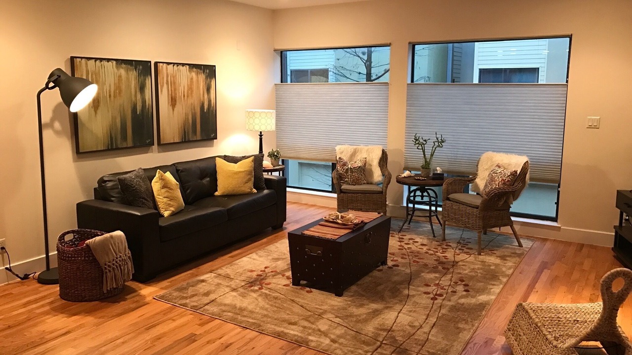 Photo of Livingroom in Midtown