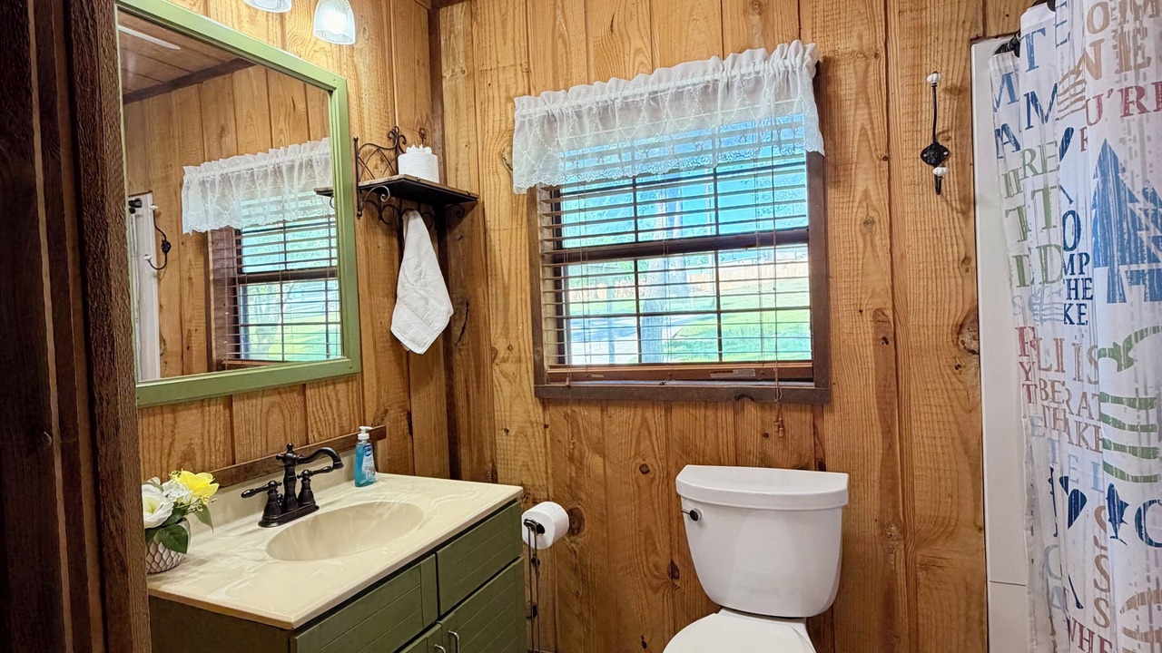 Photo of Bathroom in Pointblank