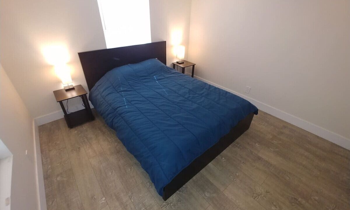 Photo of Bedroom in Groveland