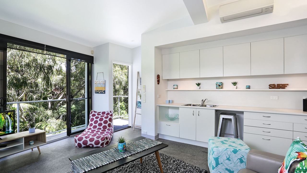 Photo of Livingroom in Castaways Beach