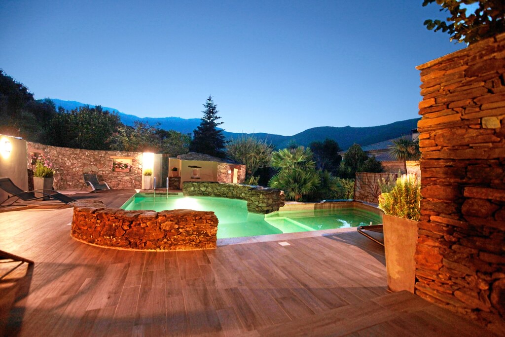 Photo of Others in Sisco