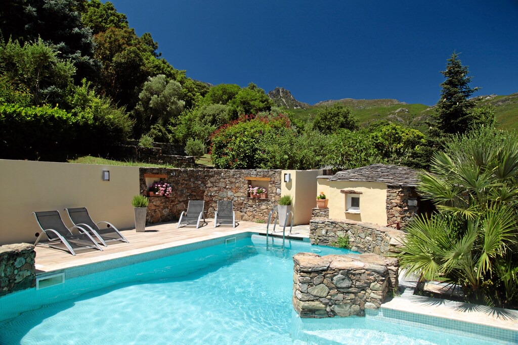 Photo of Others in Sisco