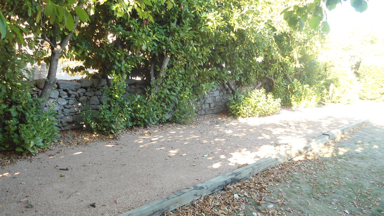 Photo of Outdoor in La Roche-en-Brenil