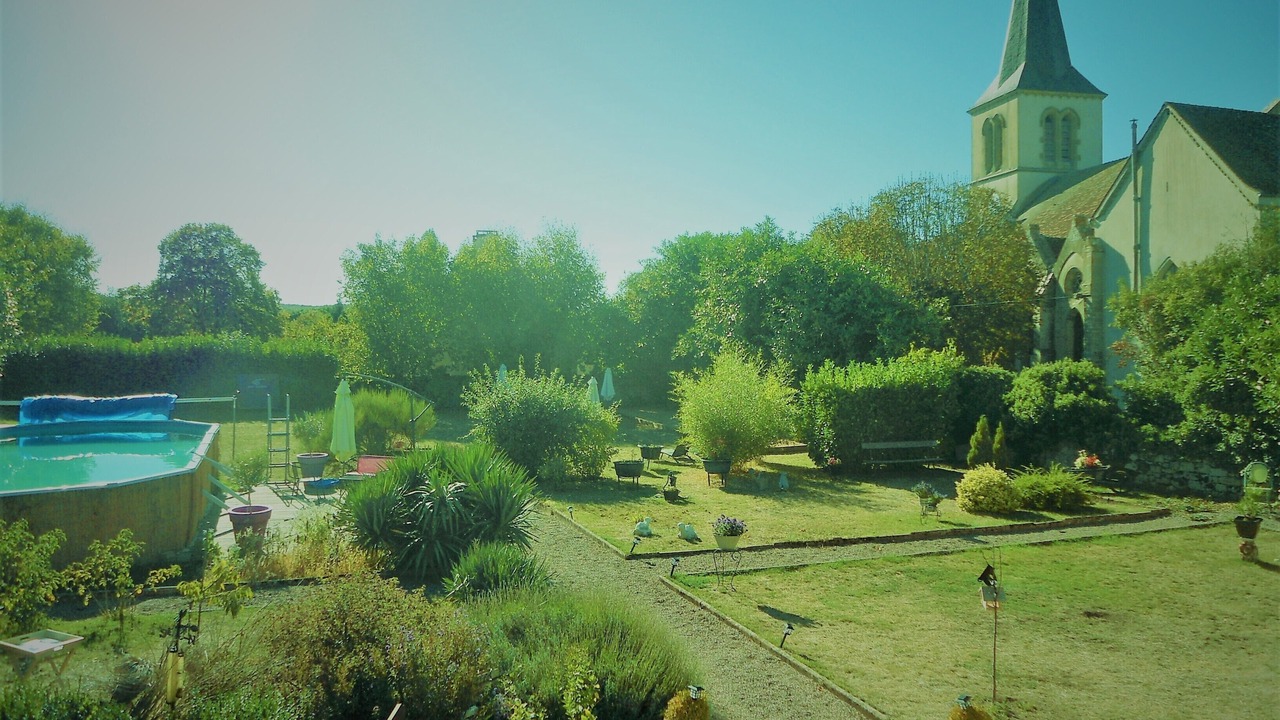 Photo of Outdoor in La Roche-en-Brenil