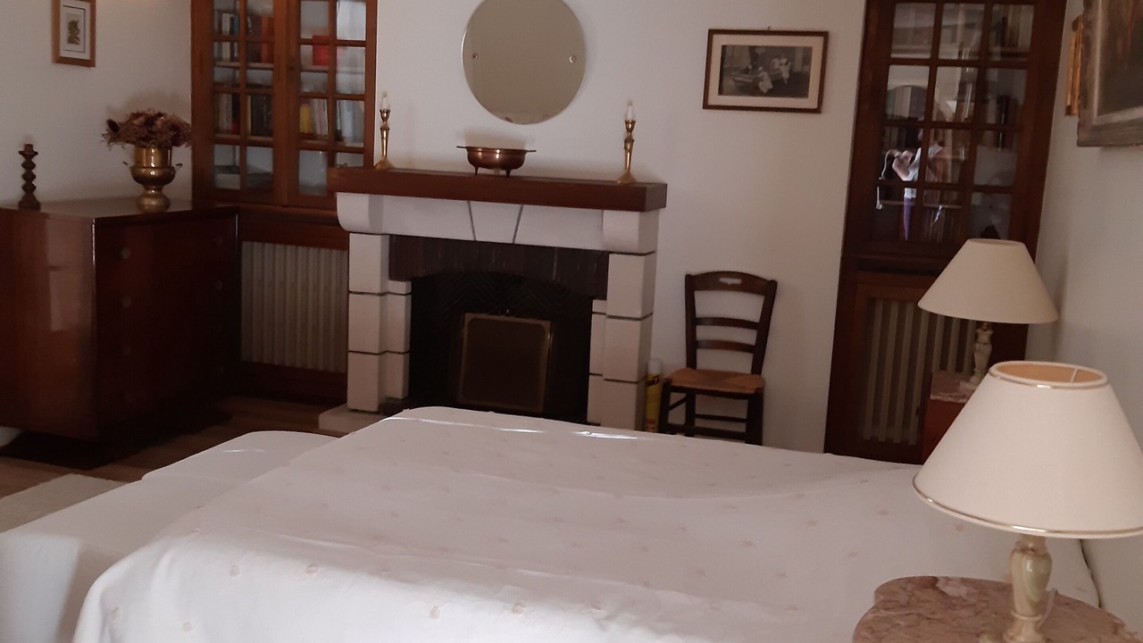 Photo of Bedroom in La Croix-en-Touraine