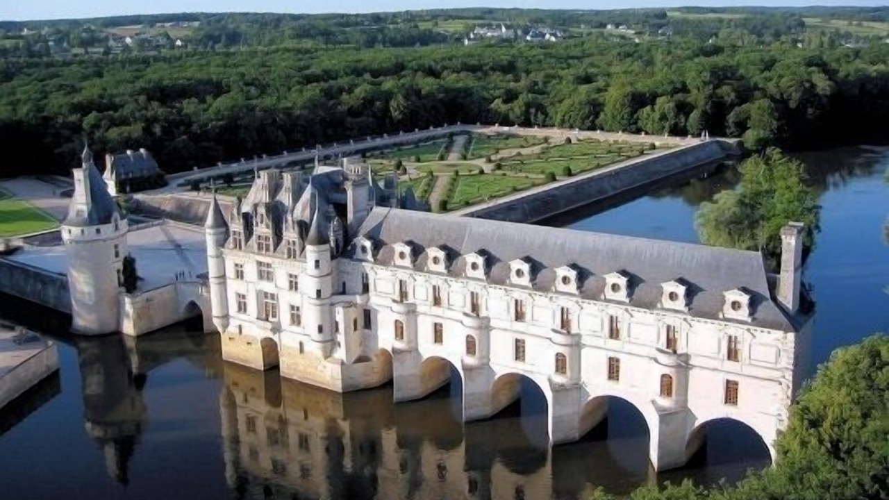 Photo of Others in La Croix-en-Touraine