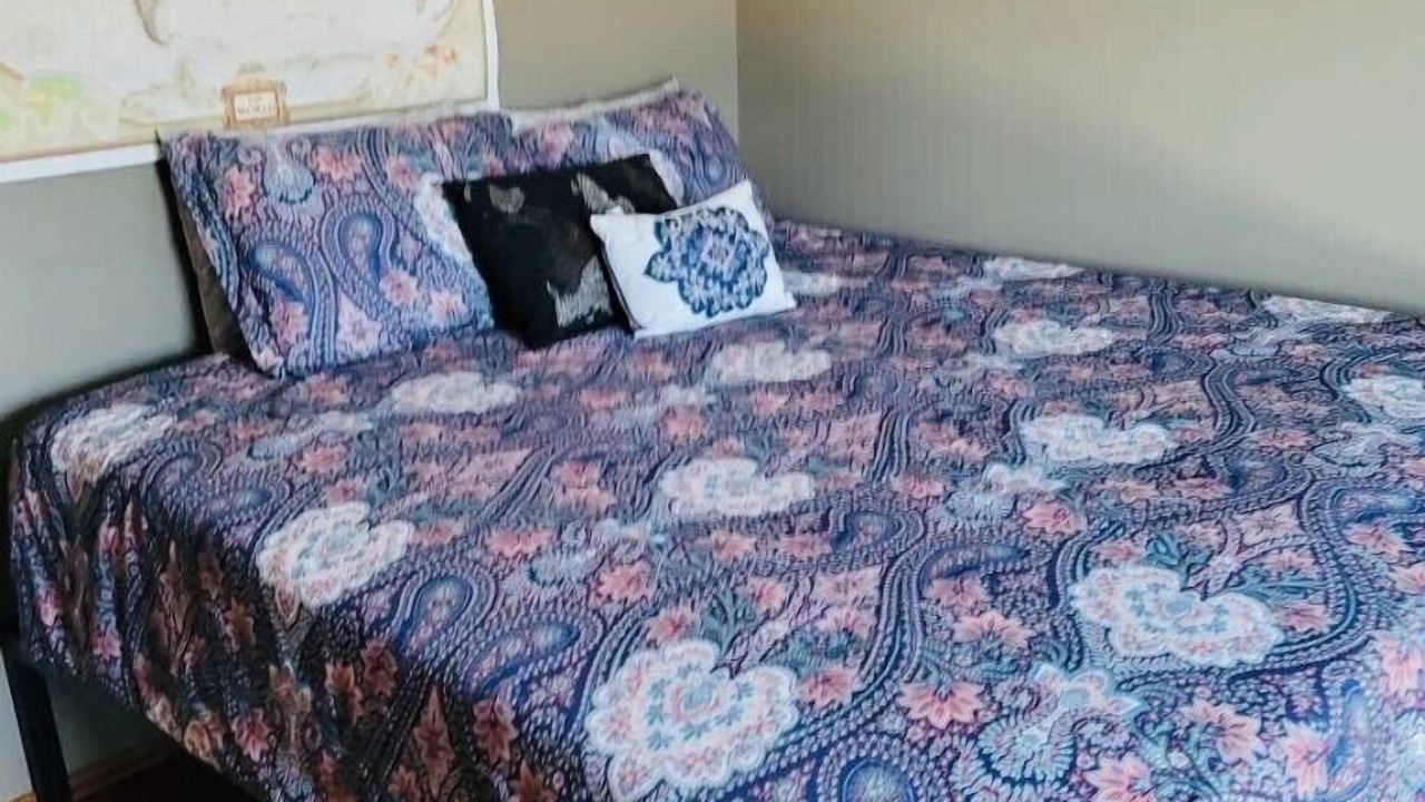Photo of Bedroom in Oatmeal