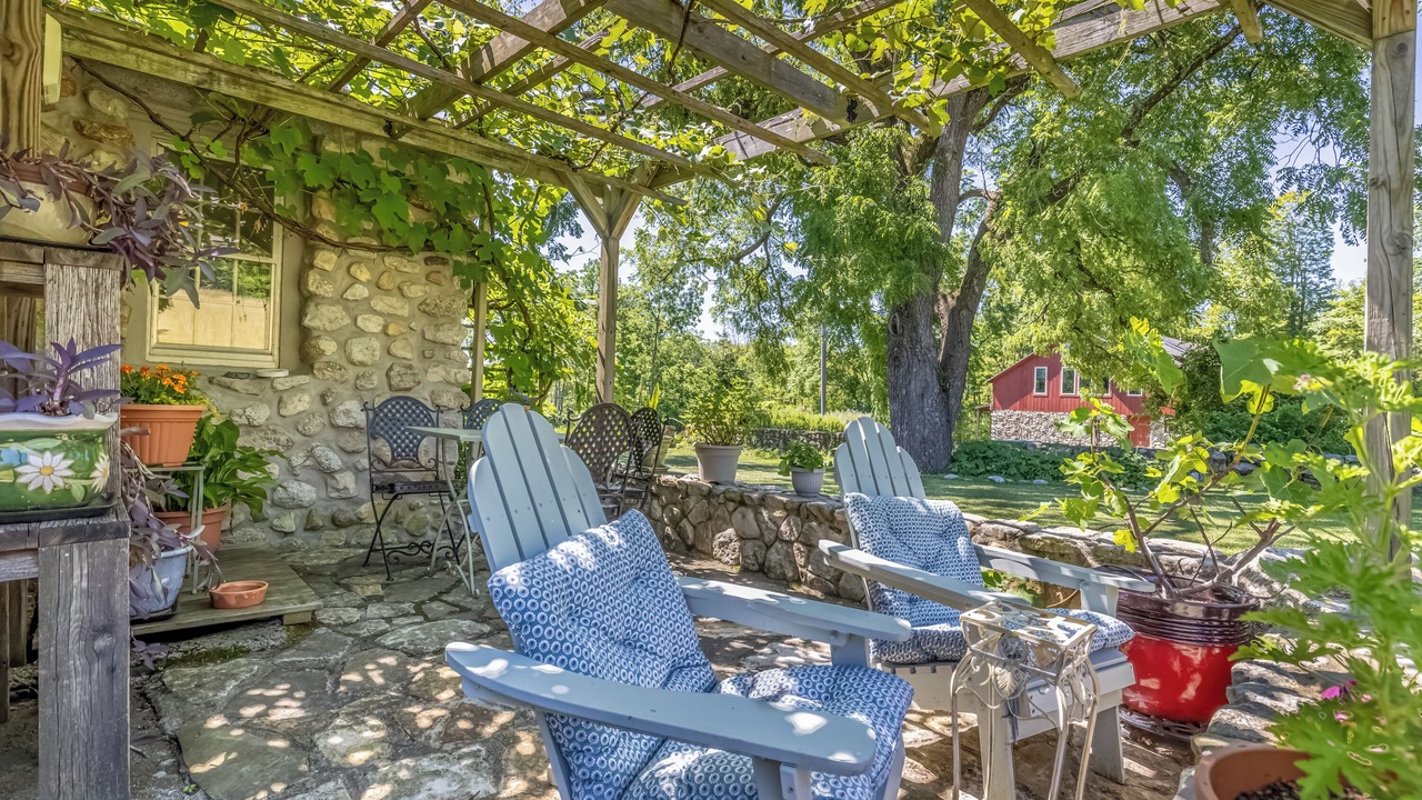 Photo of Patio Balcony in Pine Bush