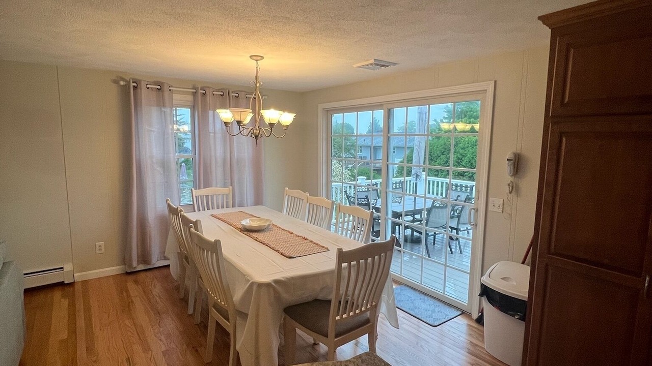 Photo of Others in Eastward Look