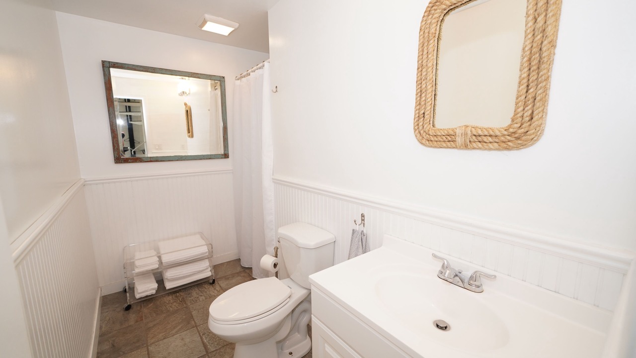 Photo of Bathroom in Beach Hampton