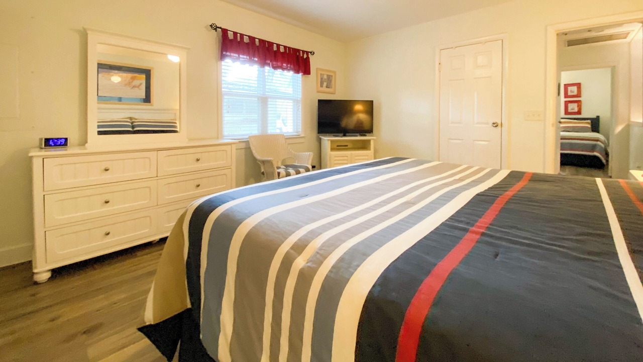 Photo of Bedroom in Jekyll Island