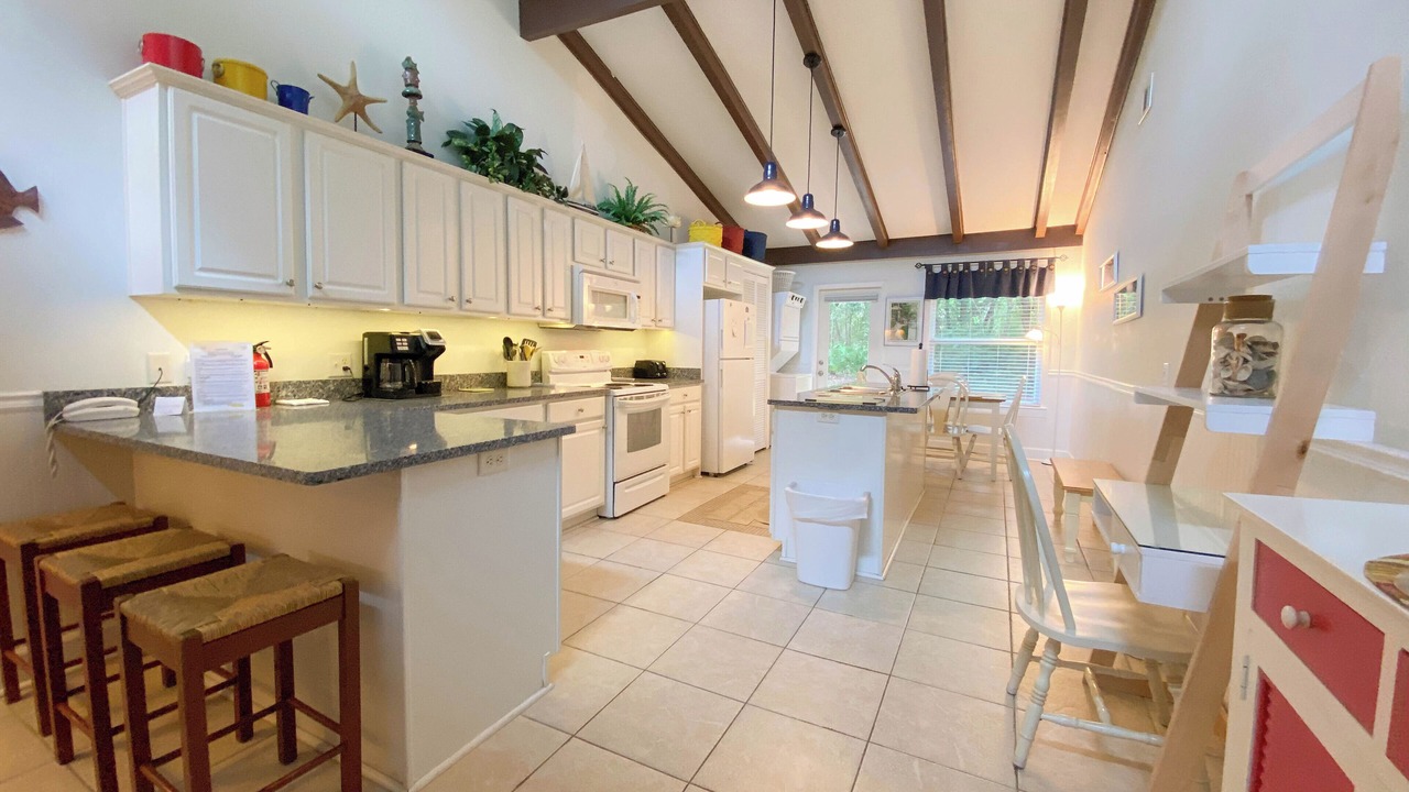 Photo of Kitchen in Jekyll Island
