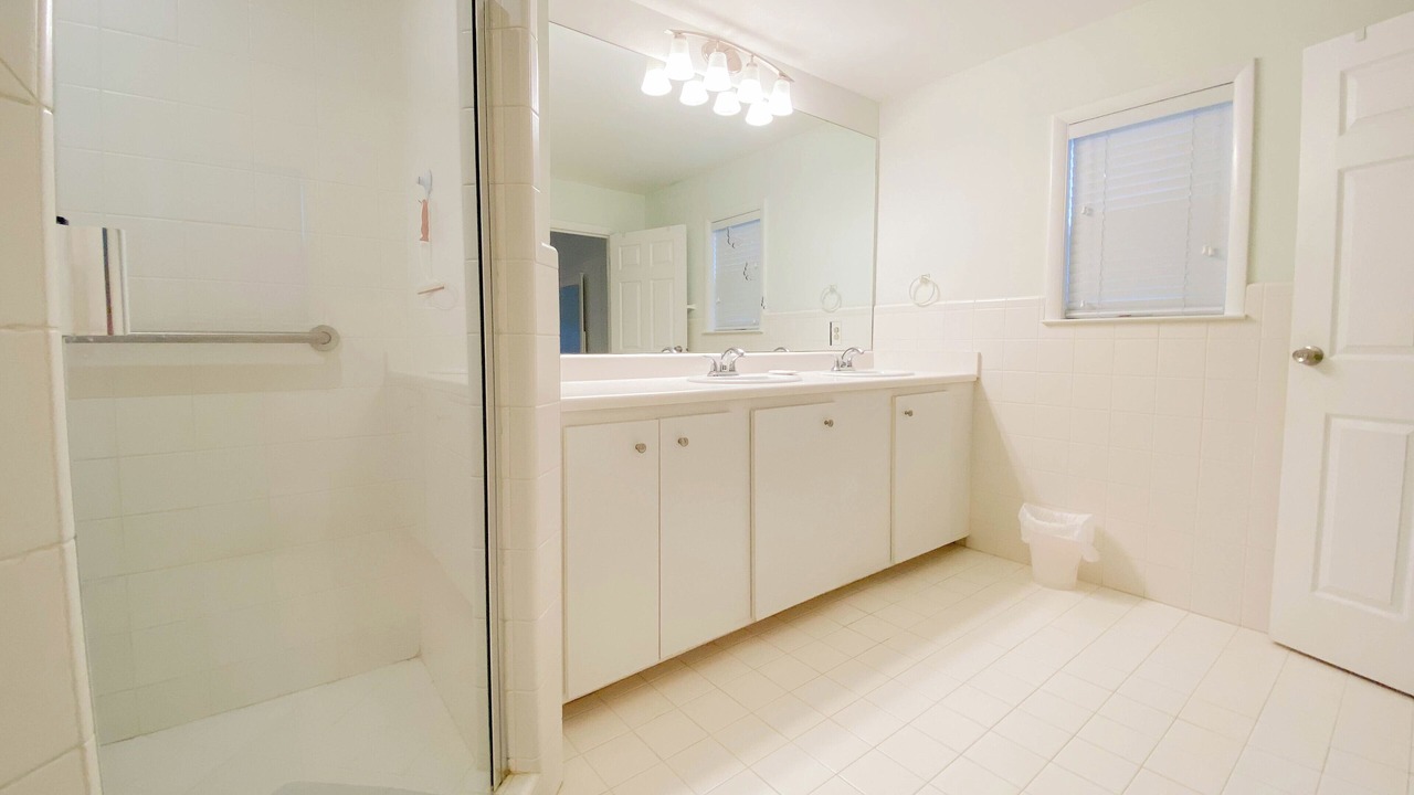 Photo of Bathroom in Jekyll Island