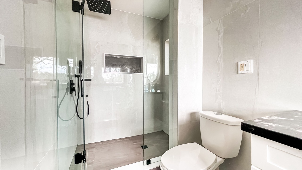 Photo of Bathroom in Big Chute