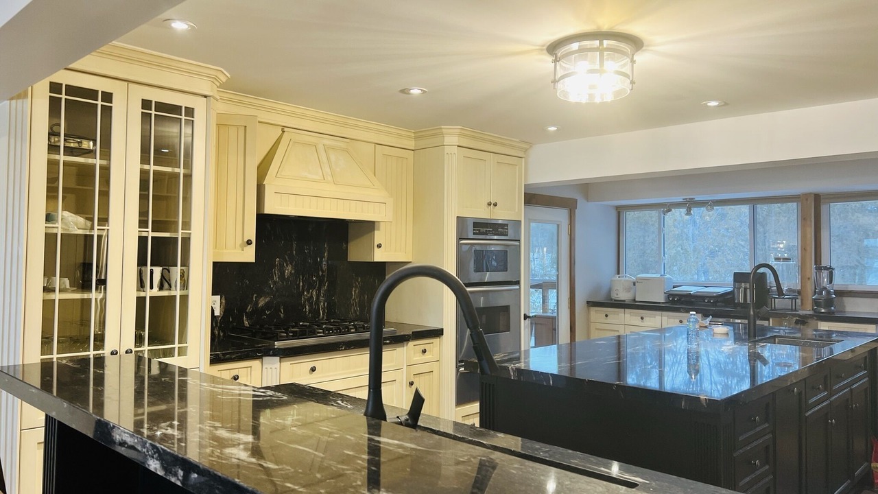 Photo of Kitchen in Big Chute