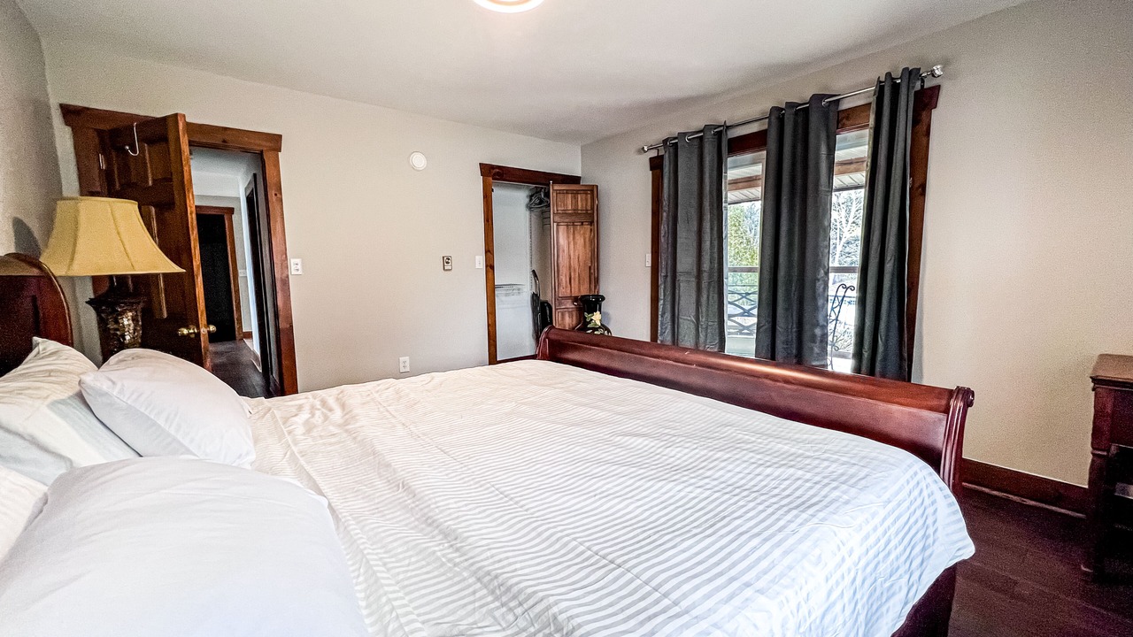 Photo of Bedroom in Big Chute