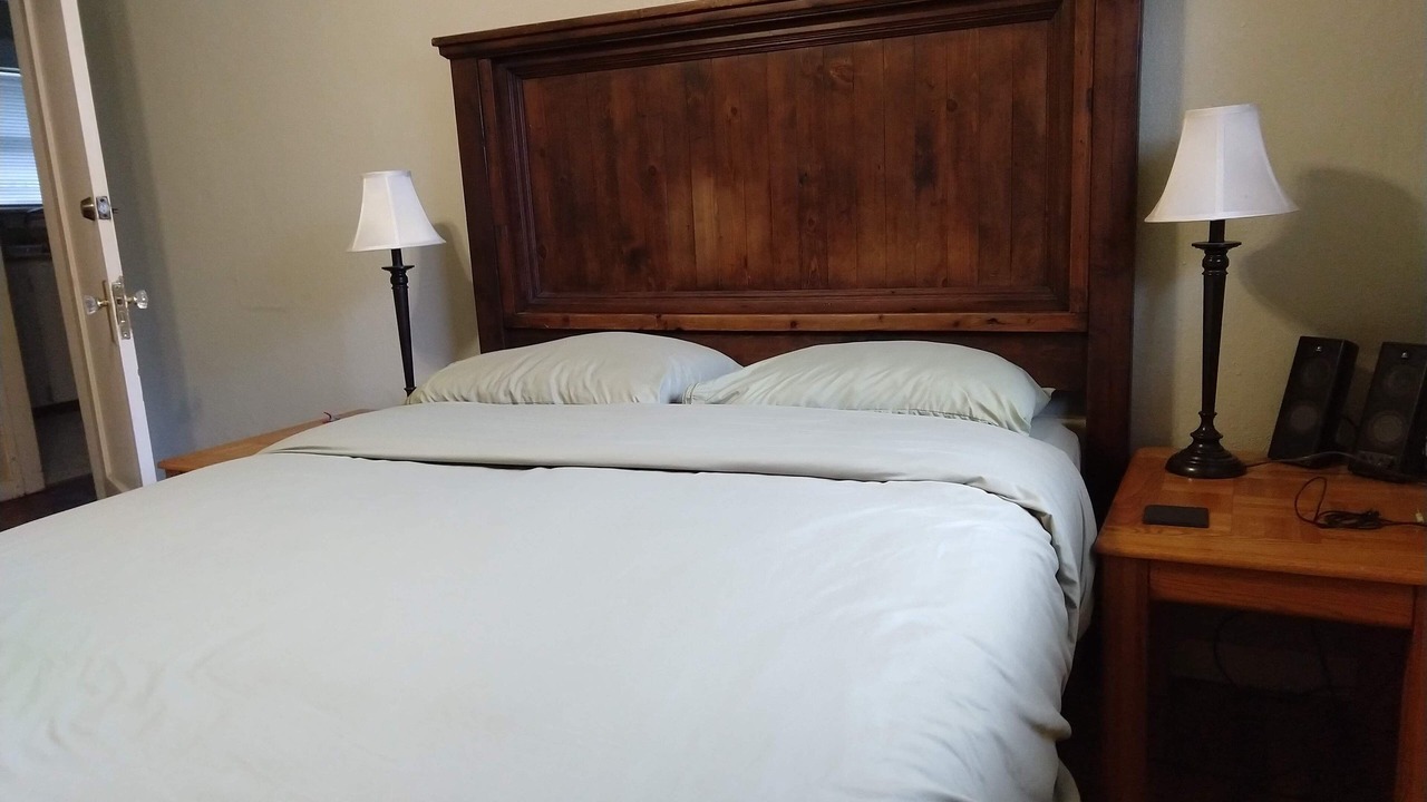 Photo of Bedroom in Mount Tabor