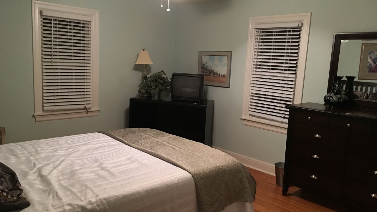 Photo of Bedroom in Middletown