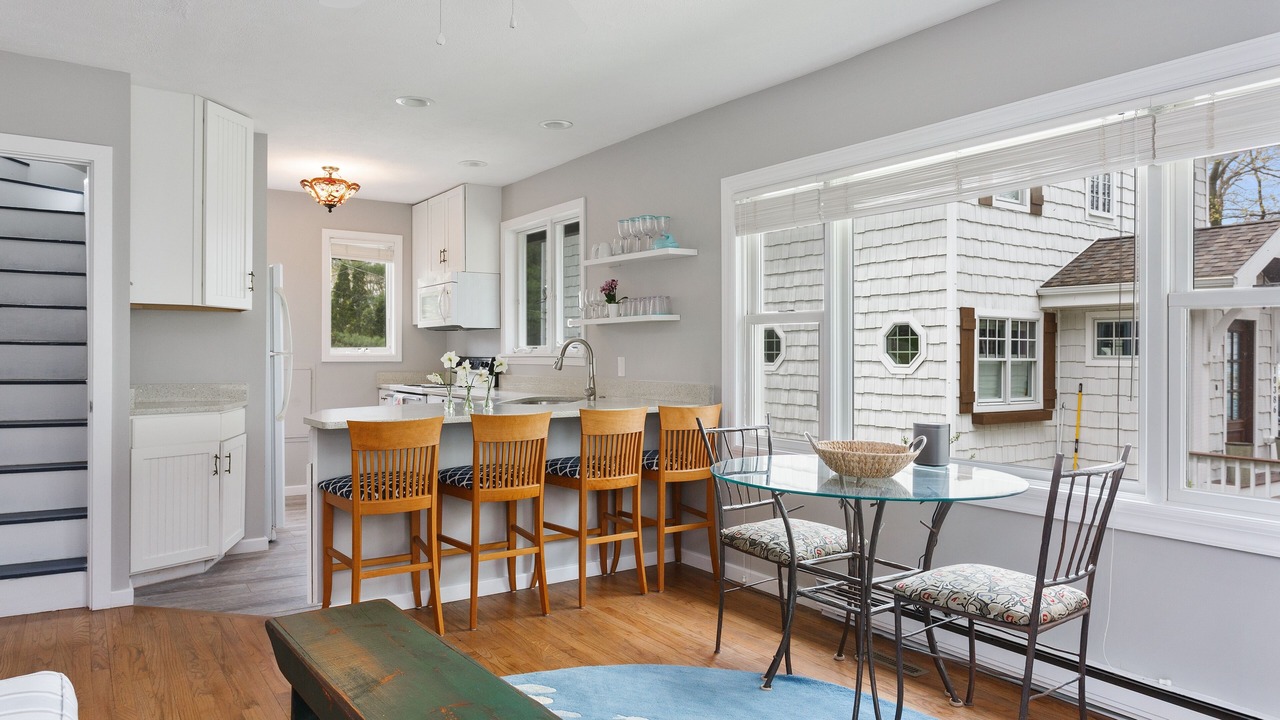 Photo of Kitchen in Gordon Beach