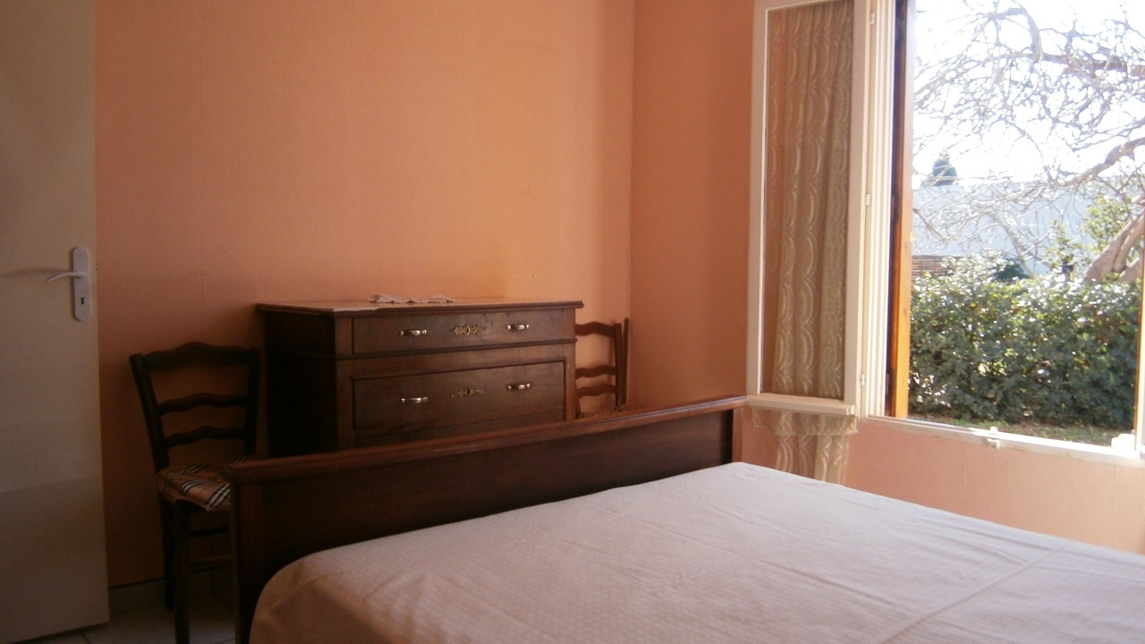 Photo of Bedroom in Sete