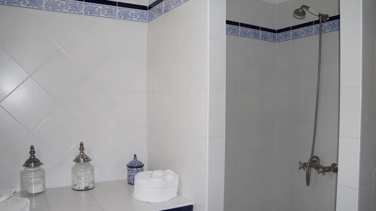 Photo of Bathroom in Malaucene