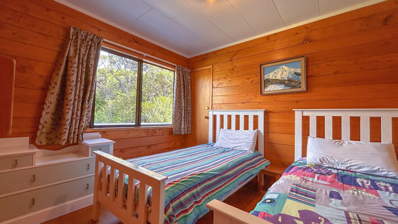 Photo of Bedroom in Matapouri