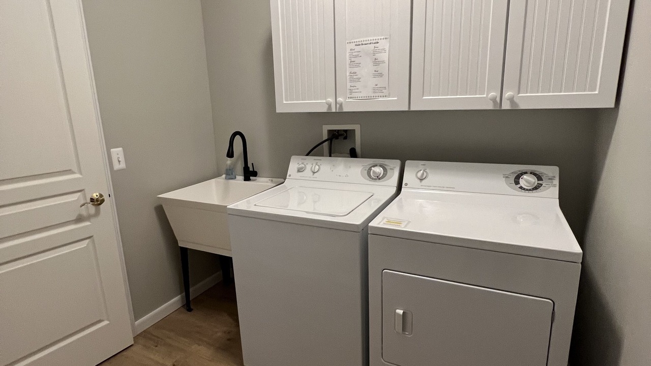 Photo of Bedroom in Mackinaw City