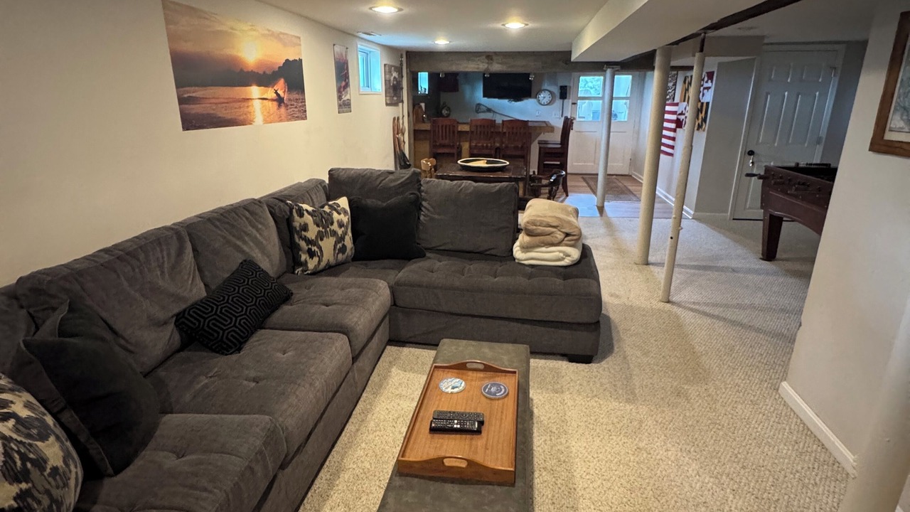 Photo of Livingroom in Fort Howard