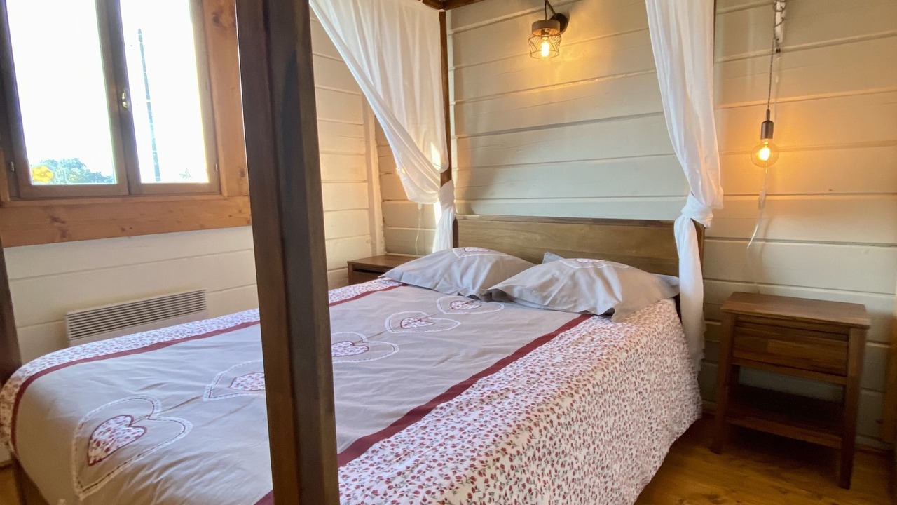 Photo of Bedroom in Brousses-et-Villaret