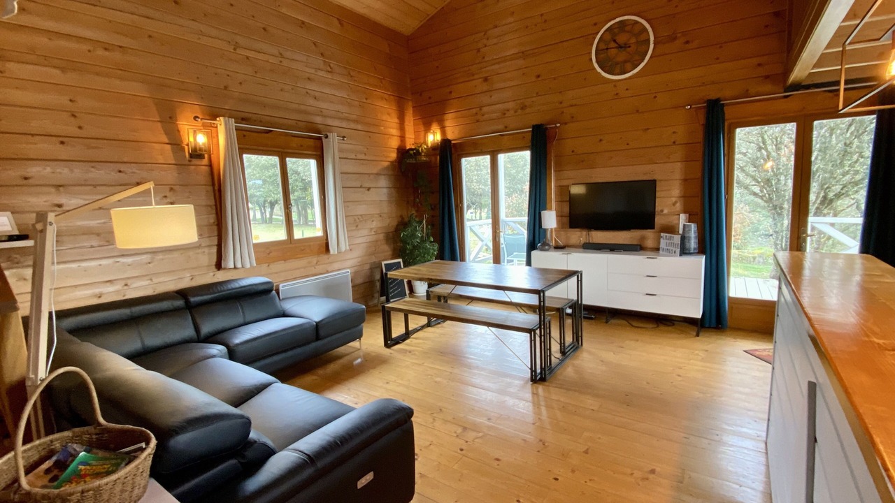 Photo of Livingroom in Brousses-et-Villaret