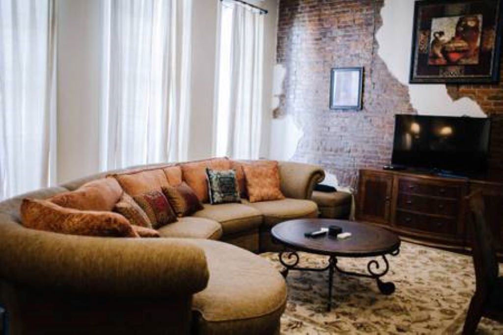 Photo of Livingroom in Carthage