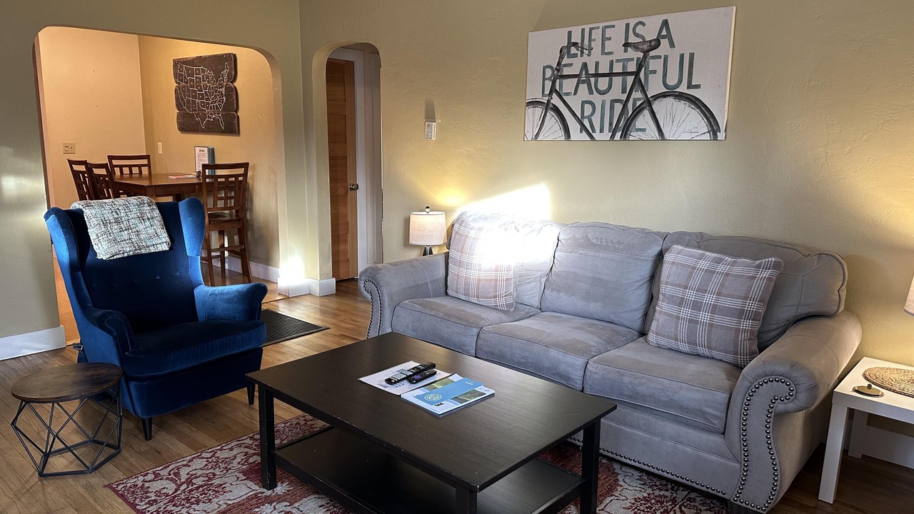 Photo of Livingroom in River Terrace