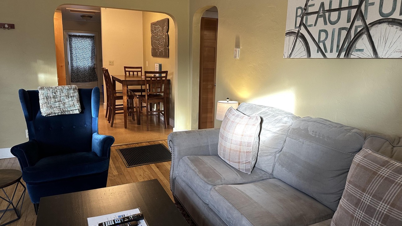 Photo of Livingroom in River Terrace