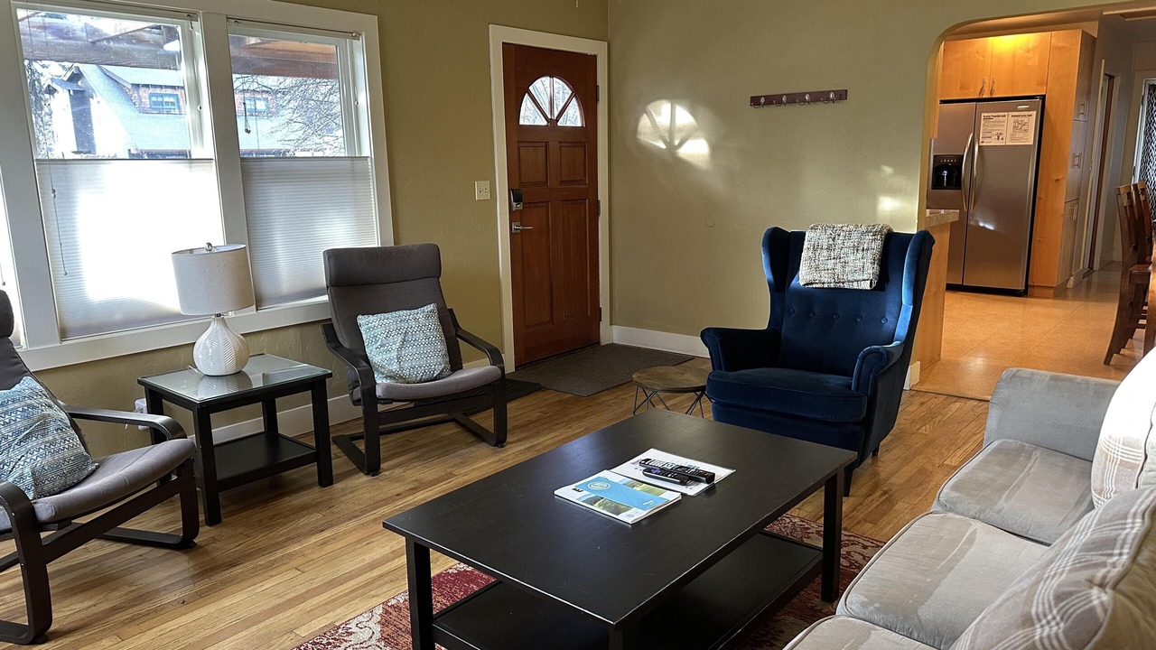 Photo of Livingroom in River Terrace