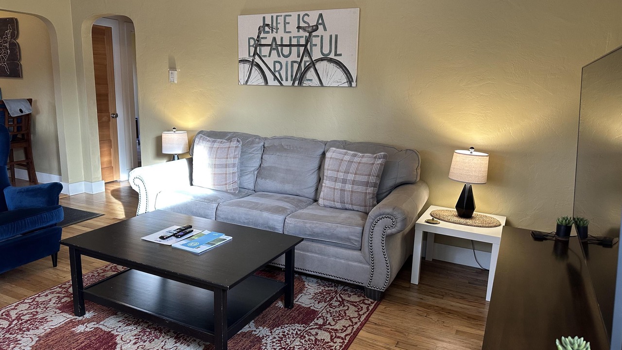 Photo of Livingroom in River Terrace