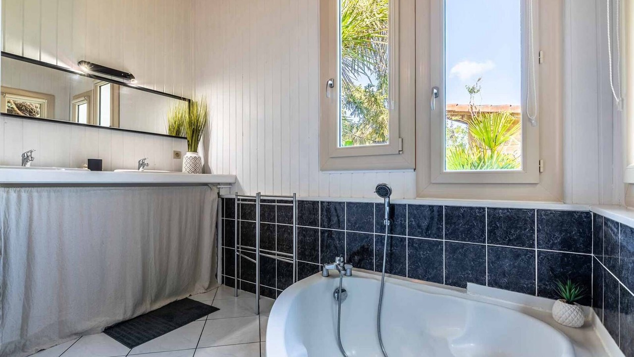 Photo of Bathroom in Soustons