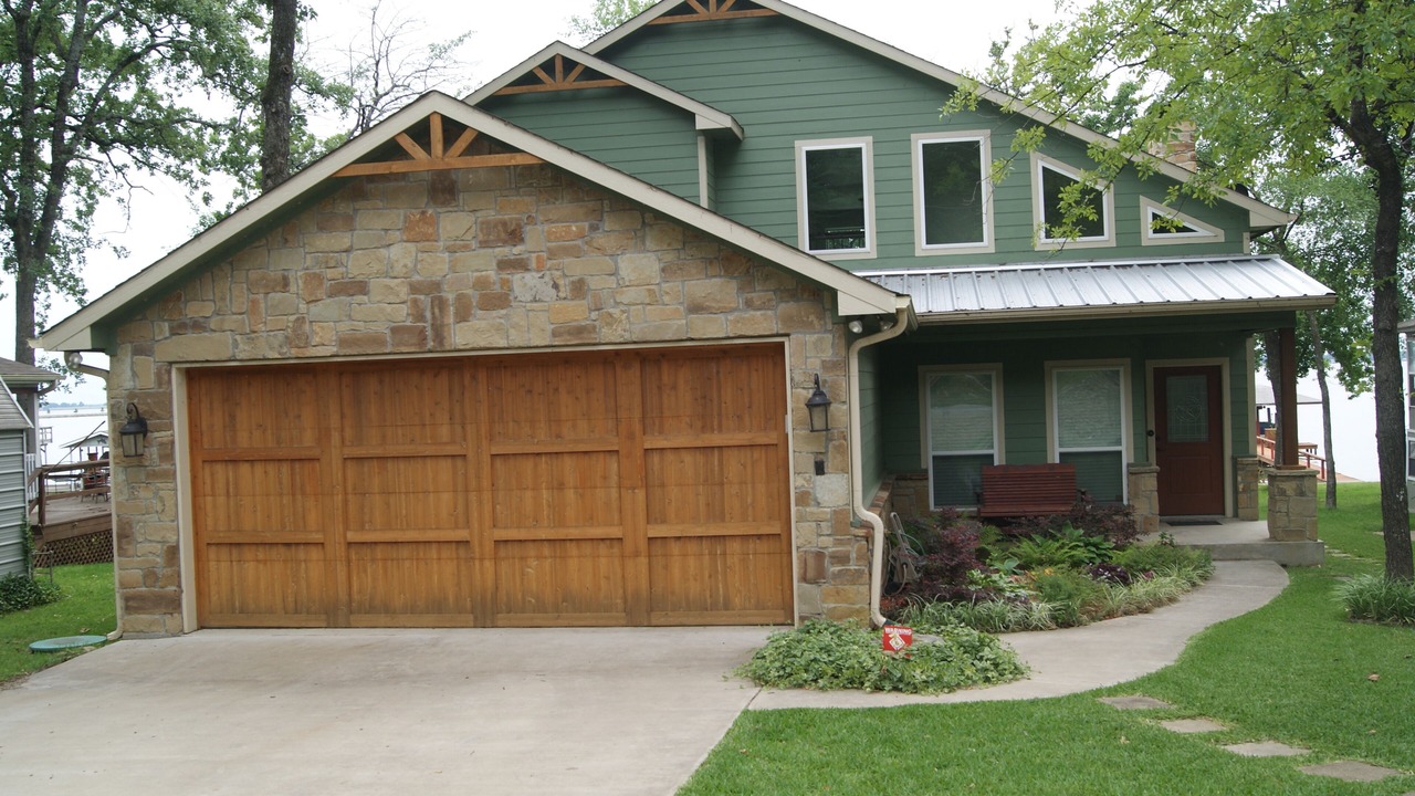 Photo of Others in Carolyn Estates