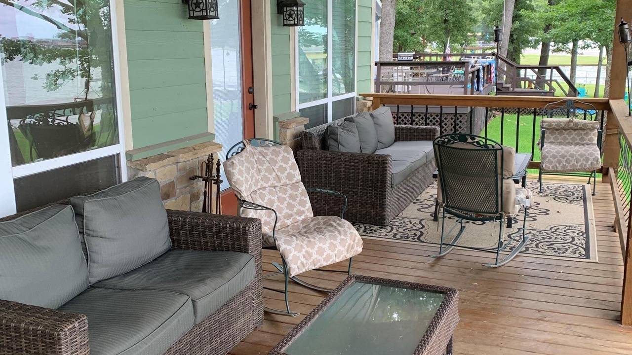 Photo of Patio Balcony in Carolyn Estates