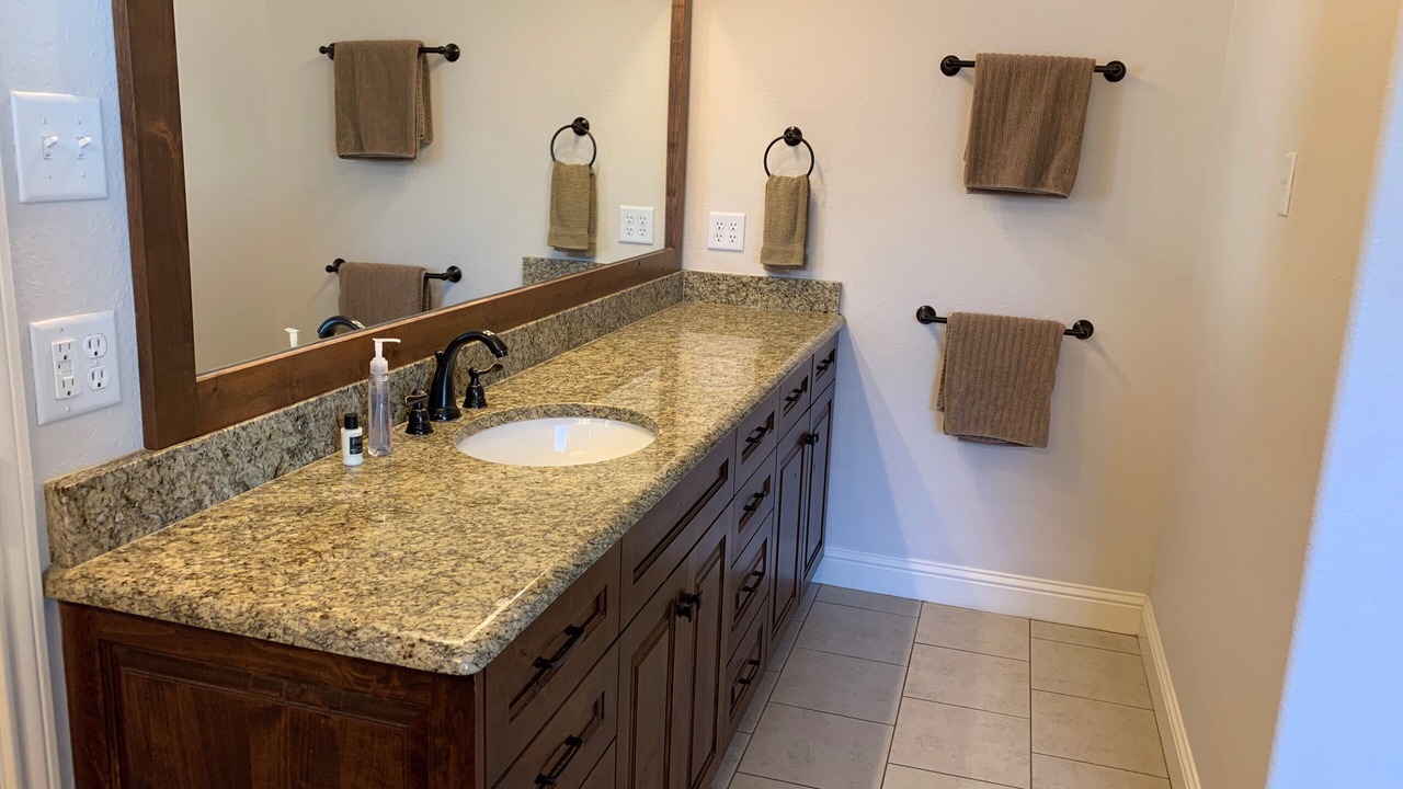 Photo of Bathroom in Carolyn Estates