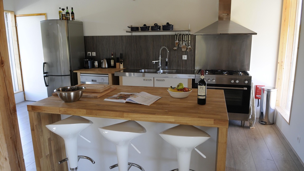 Photo of Kitchen in Saint-Etienne-de-Villereal