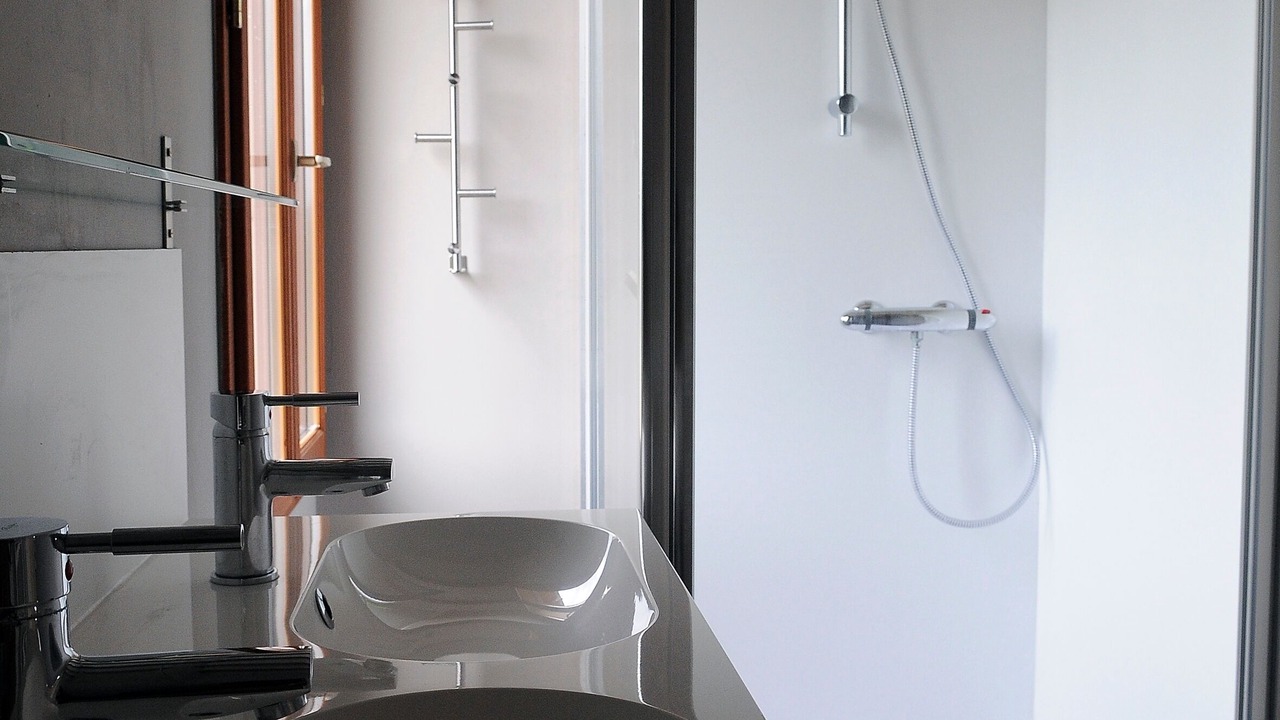 Photo of Bathroom in Saint-Etienne-de-Villereal