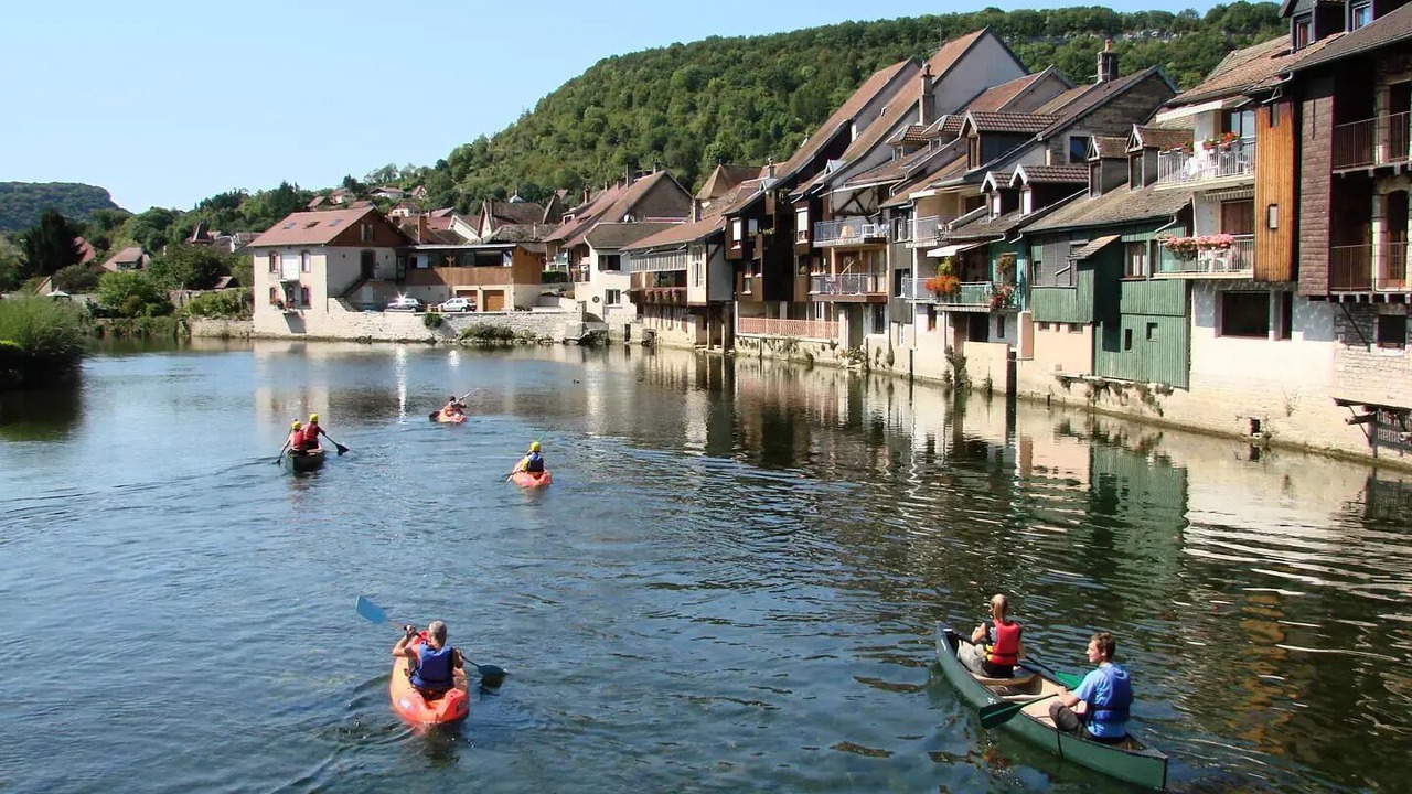 Photo of Others in Ornans