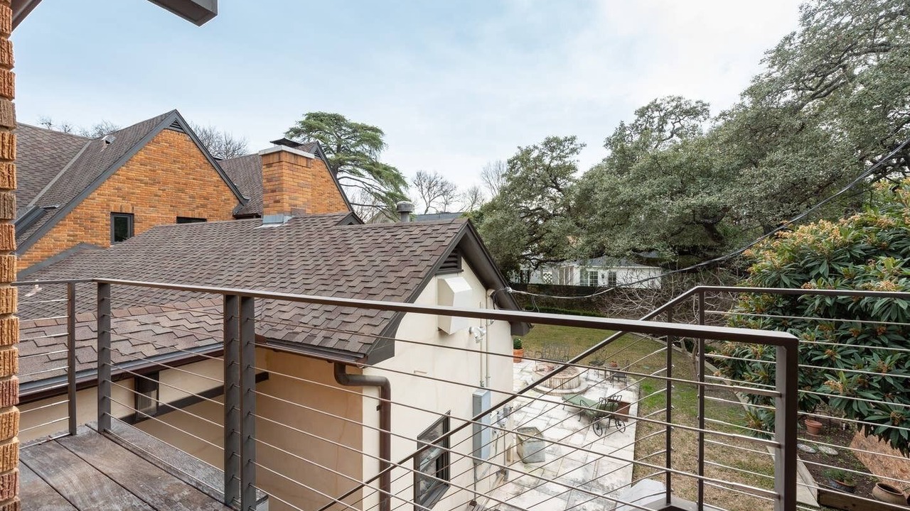Photo of Outdoor in Pemberton Heights