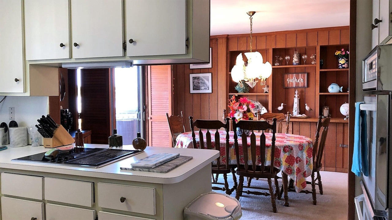 Photo of Bedroom in Buckroe Beach