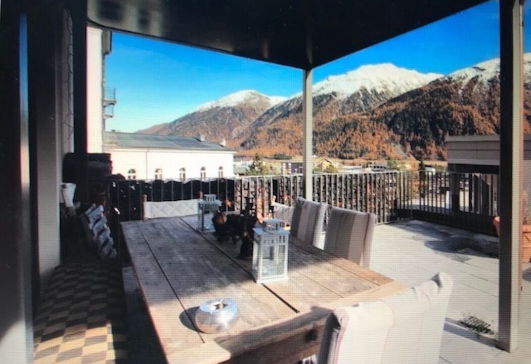 Photo of Outdoor in Samedan