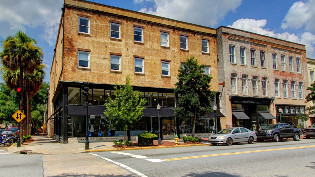 Photo of Outdoor in Historic District - North