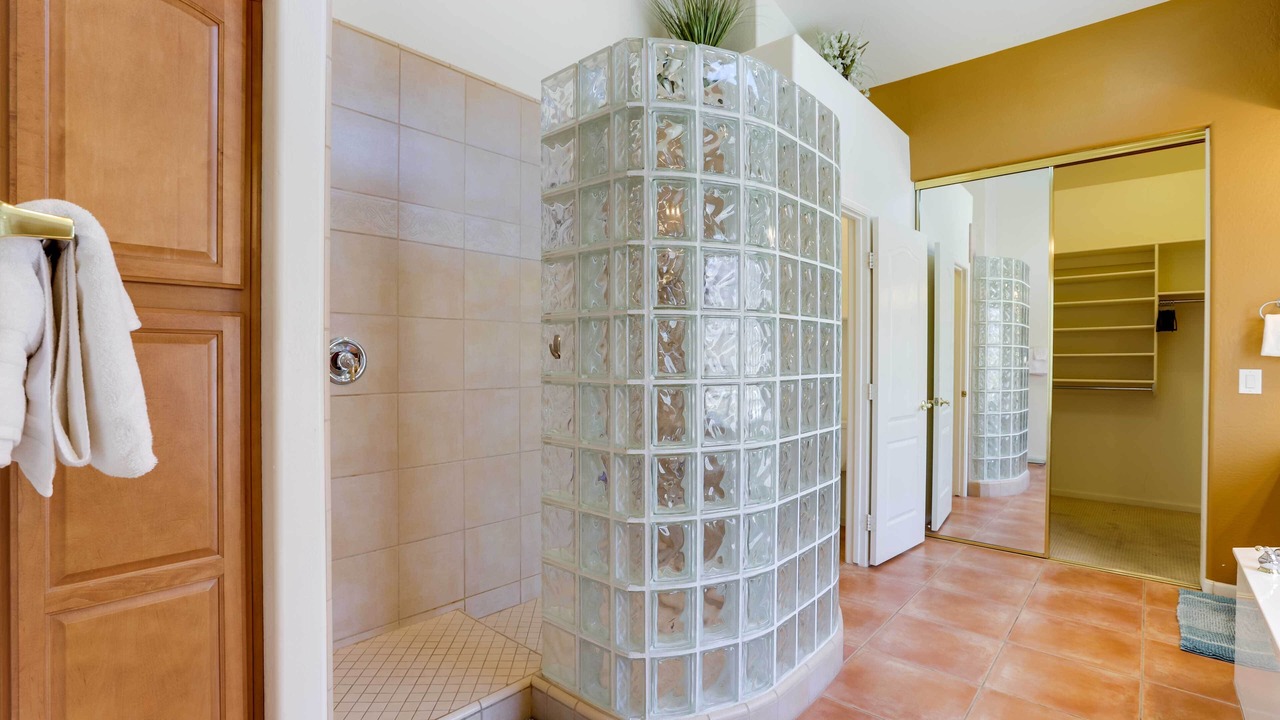 Photo of Bathroom in Canyon Trails
