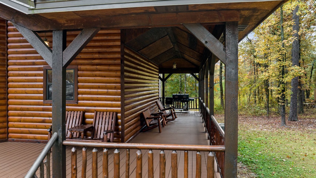 Photo of Patio Balcony in Broken Bow